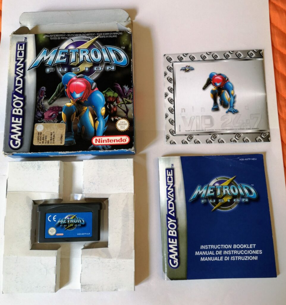 Metroid Fusion (2002 NIntendo Game Boy Advance), vista contenuto della confezione