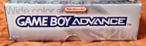 Game Boy Advance, scatola lato 4