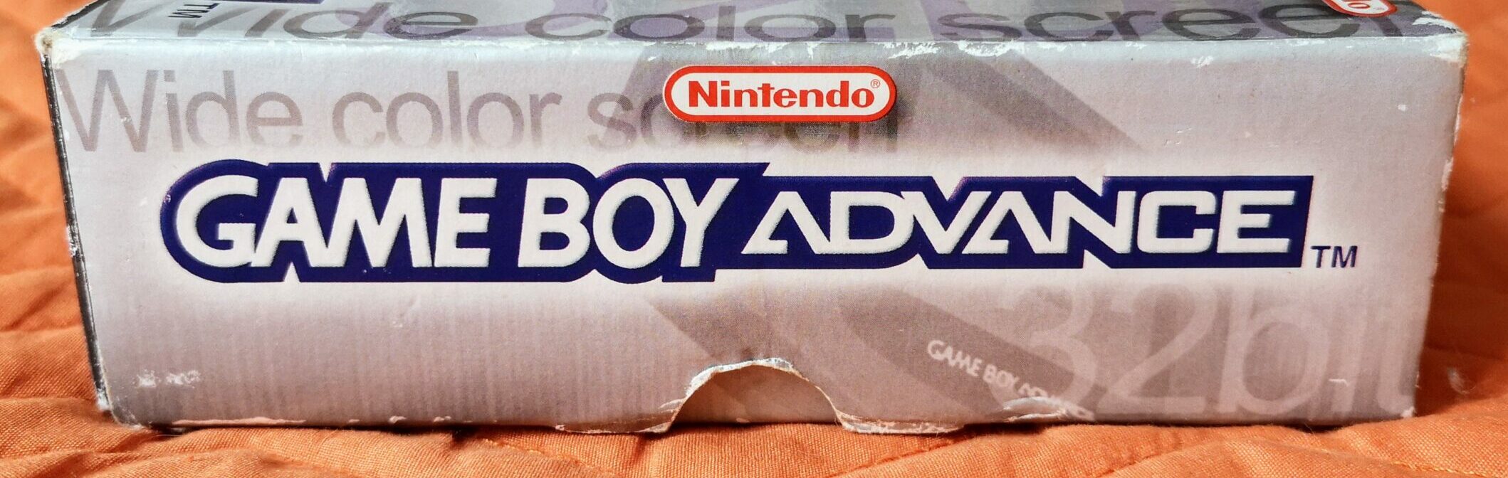 Game Boy Advance, scatola lato 4